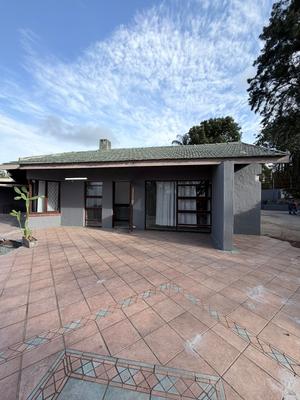 Cottage For Rent in Westville, Westville
